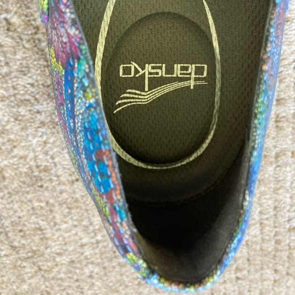 Mary Janes - Picture 6 of 7